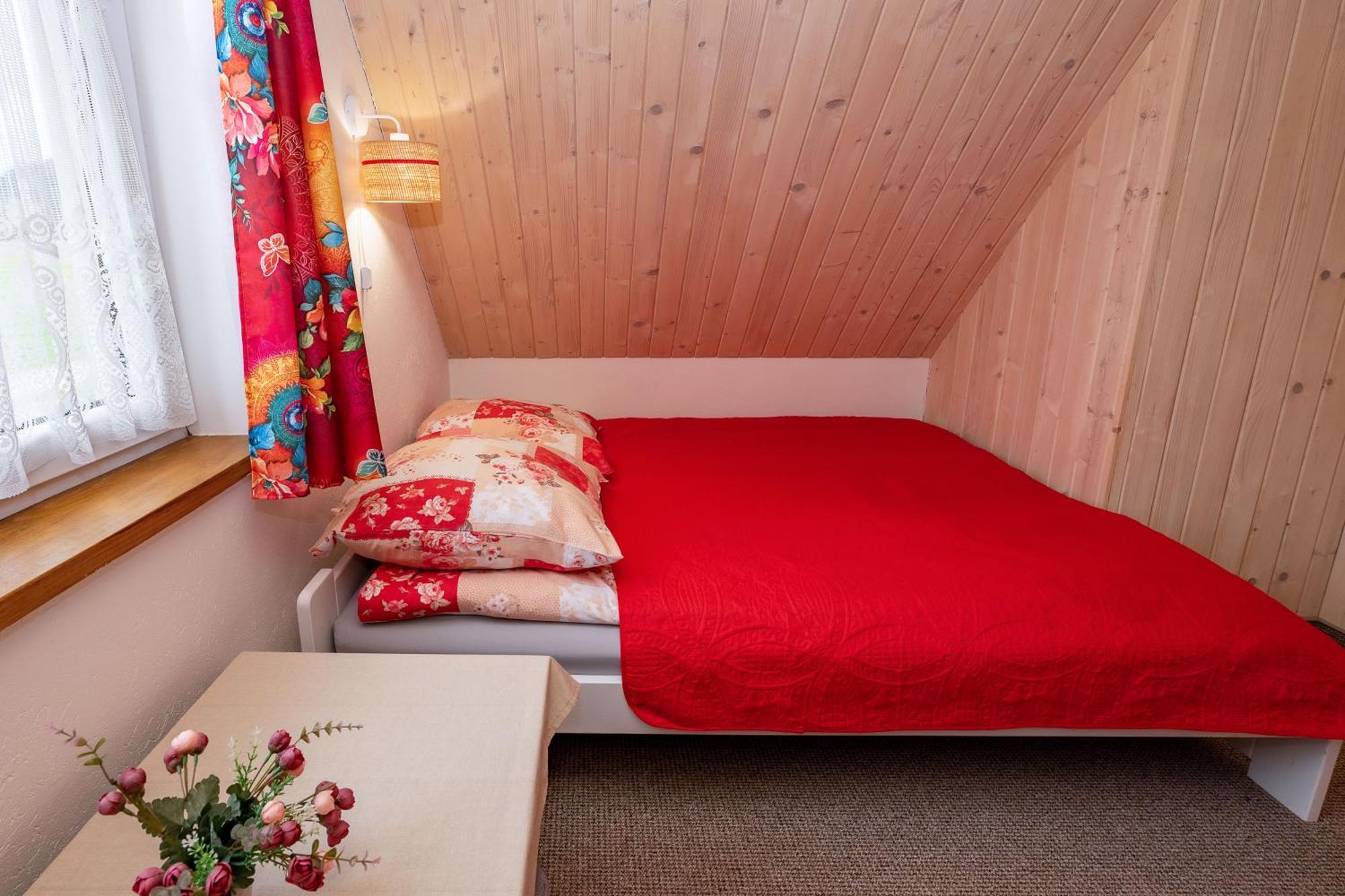 Apartamento Bieszczadzkie Brzegi Ustrzyki Dolne Exterior foto